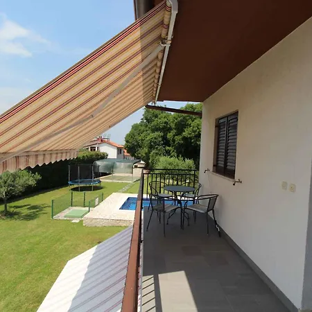 Holiday home House And Apartments In Labin 8758