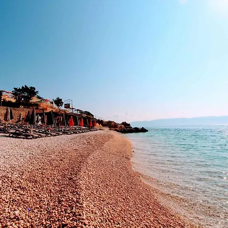 House And In 8758 *