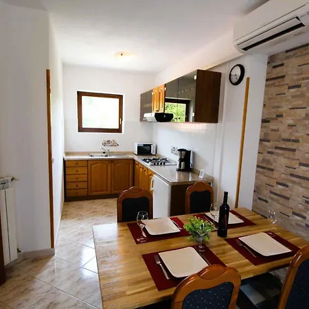 Casa de Férias House And In 8758 Labin (Istria)