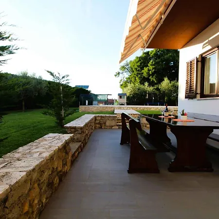 House And Apartments In Labin 8758 Ferienhaus *